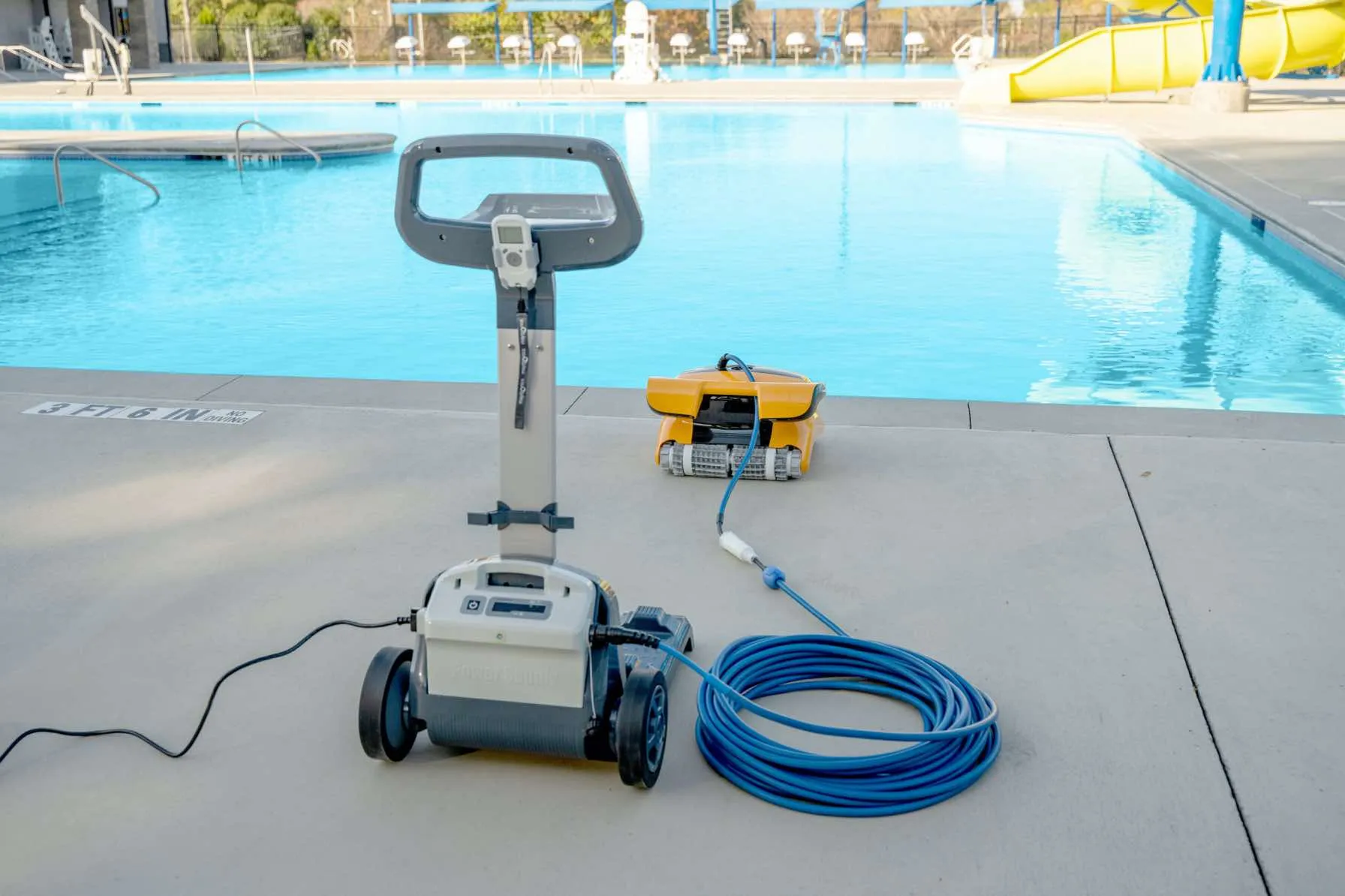 Dolphin Wave 80 Pool Cleaner