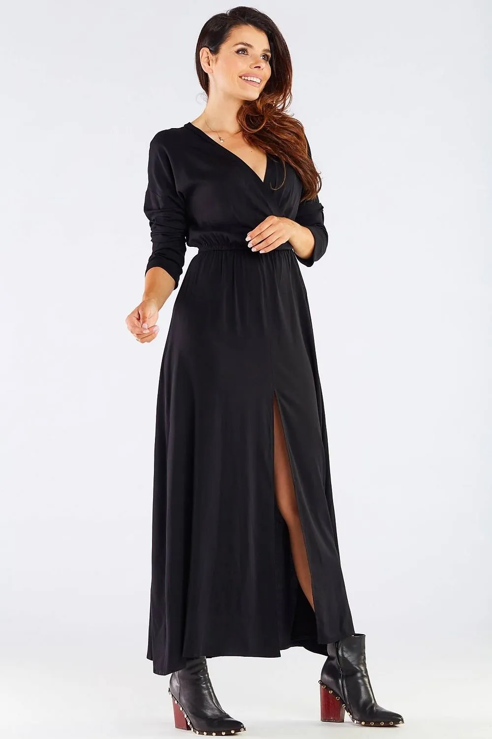 Elegant Long-Sleeve Maxi Dress with Zip Closure