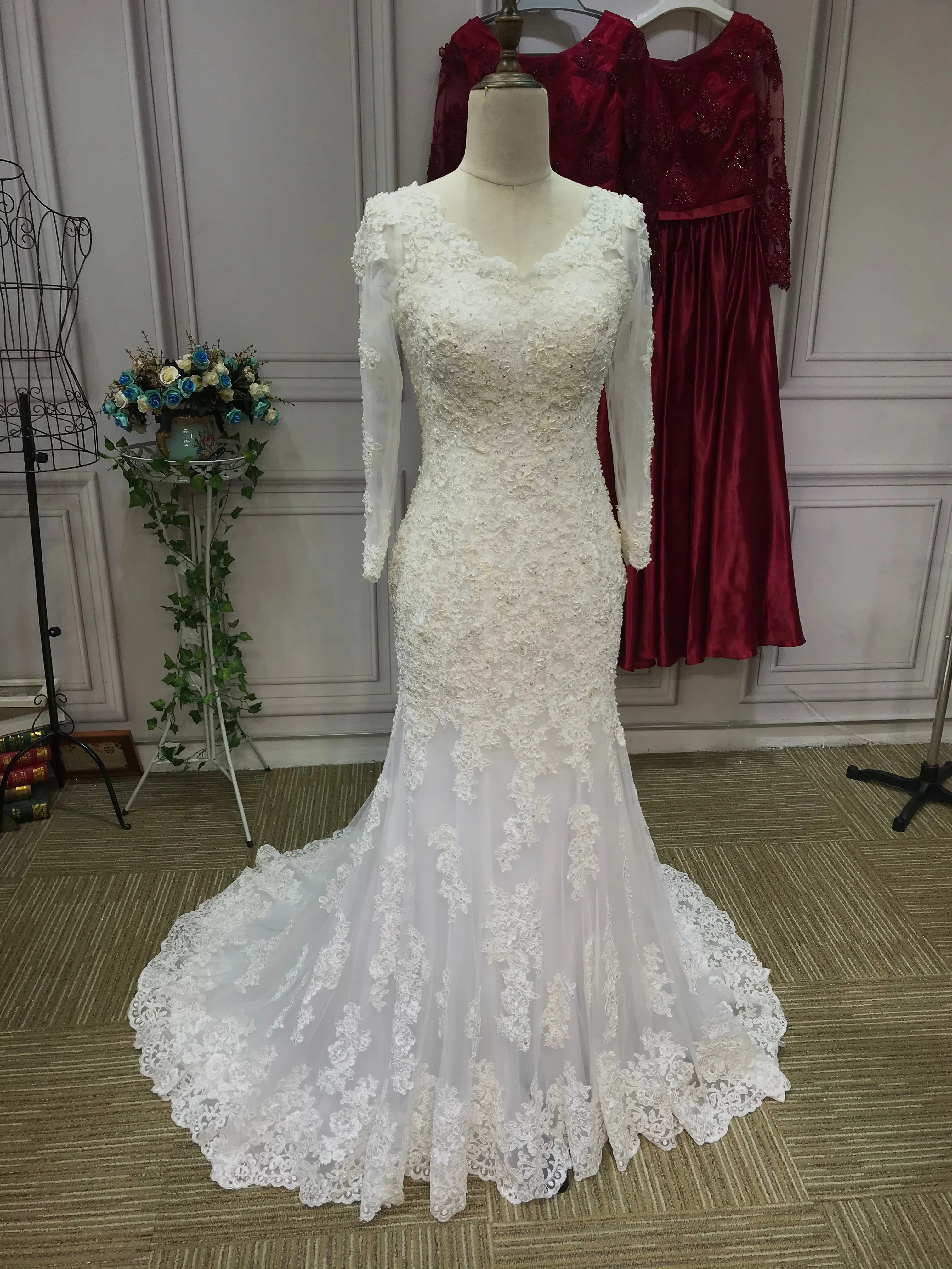 Gorgeous long sleeves alecon lace mermaid wedding dress 2021 #112207