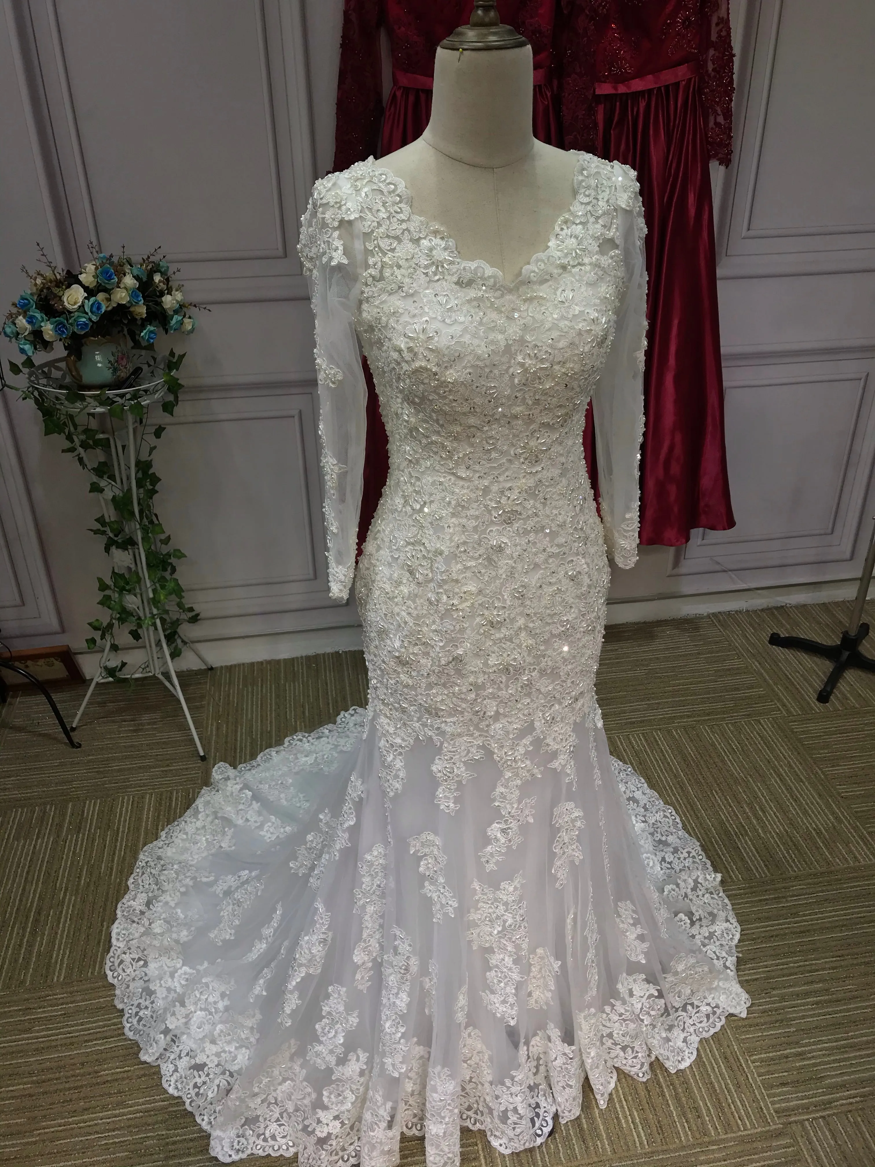 Gorgeous long sleeves alecon lace mermaid wedding dress 2021 #112207