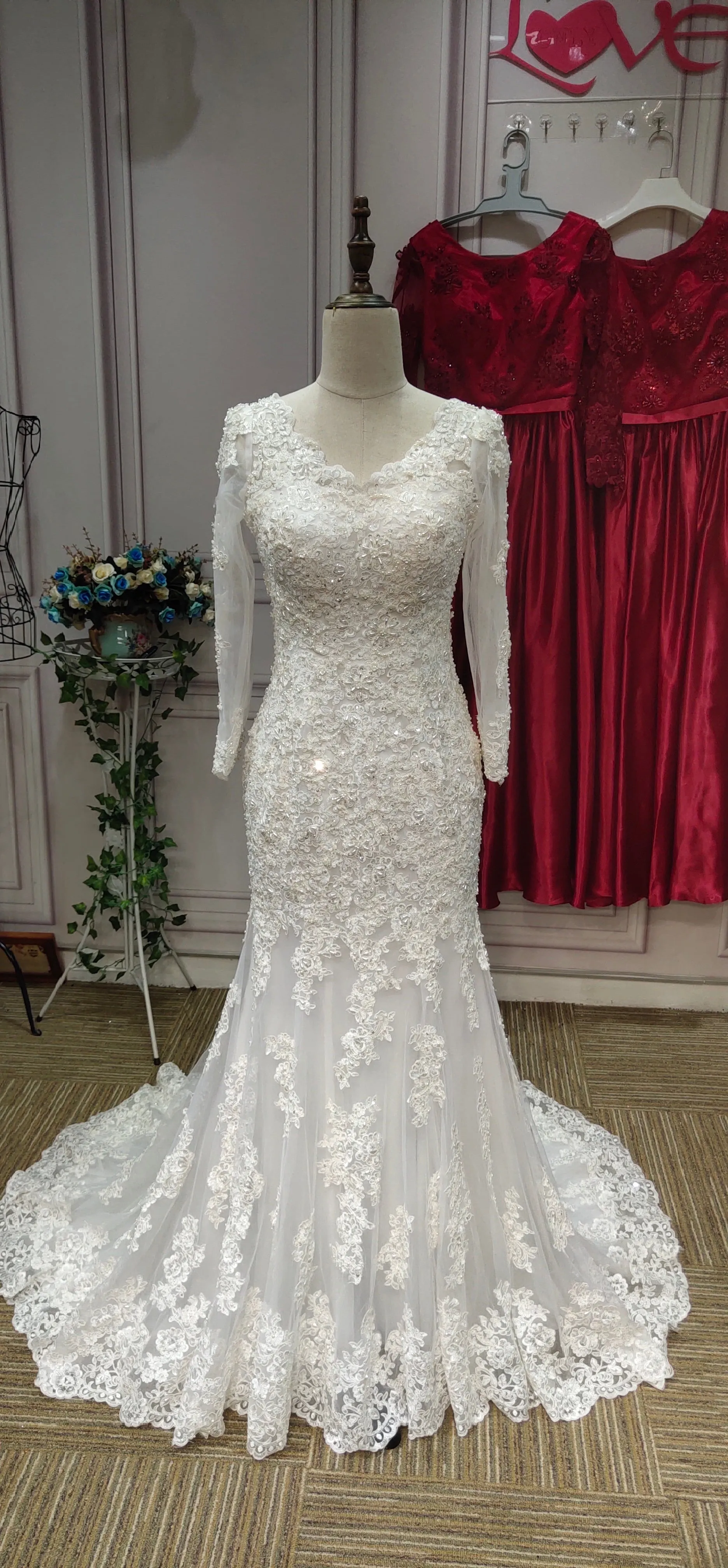 Gorgeous long sleeves alecon lace mermaid wedding dress 2021 #112207