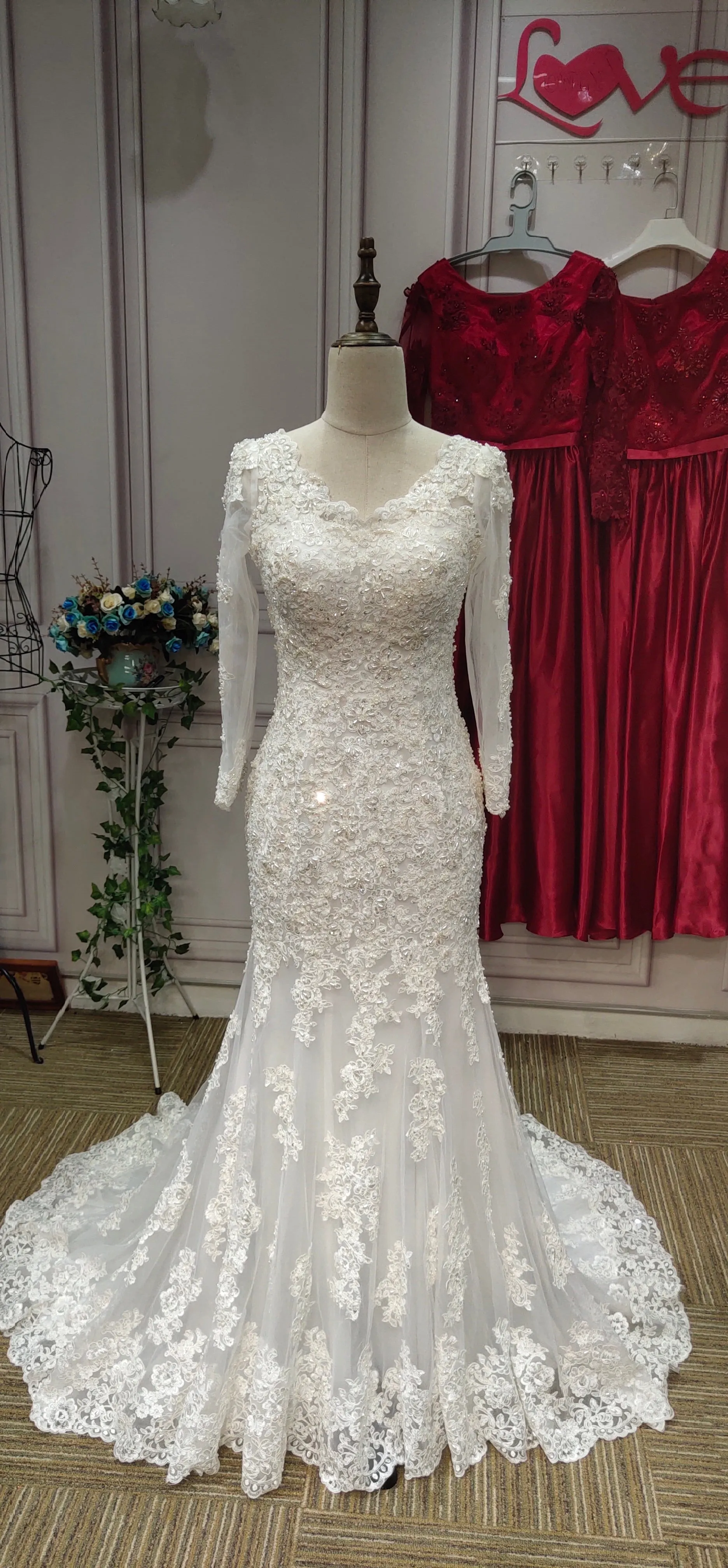 Gorgeous long sleeves alecon lace mermaid wedding dress 2021 #112207