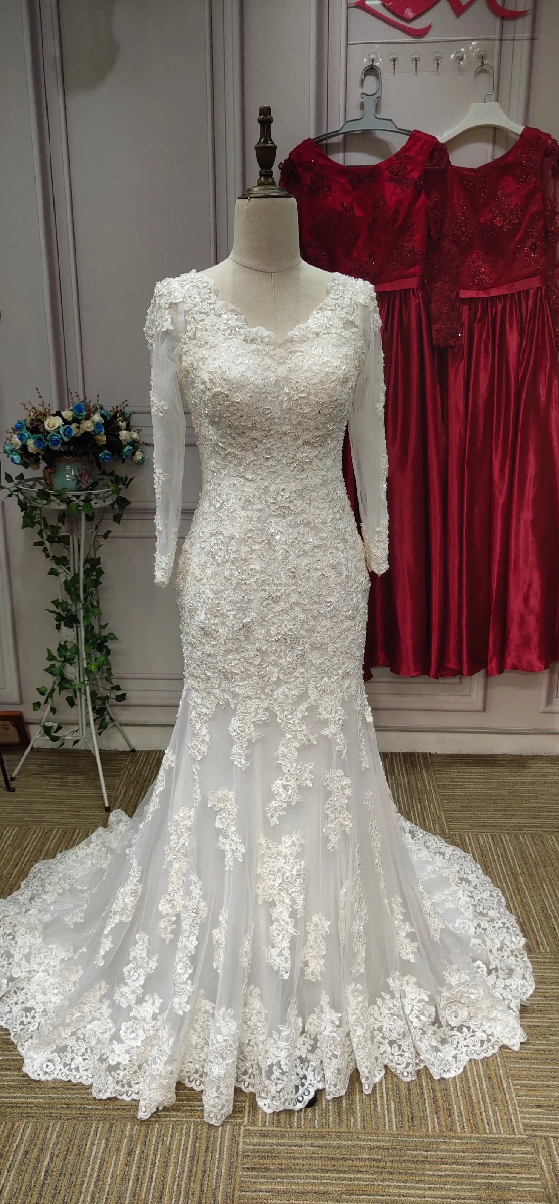 Gorgeous long sleeves alecon lace mermaid wedding dress 2021 #112207