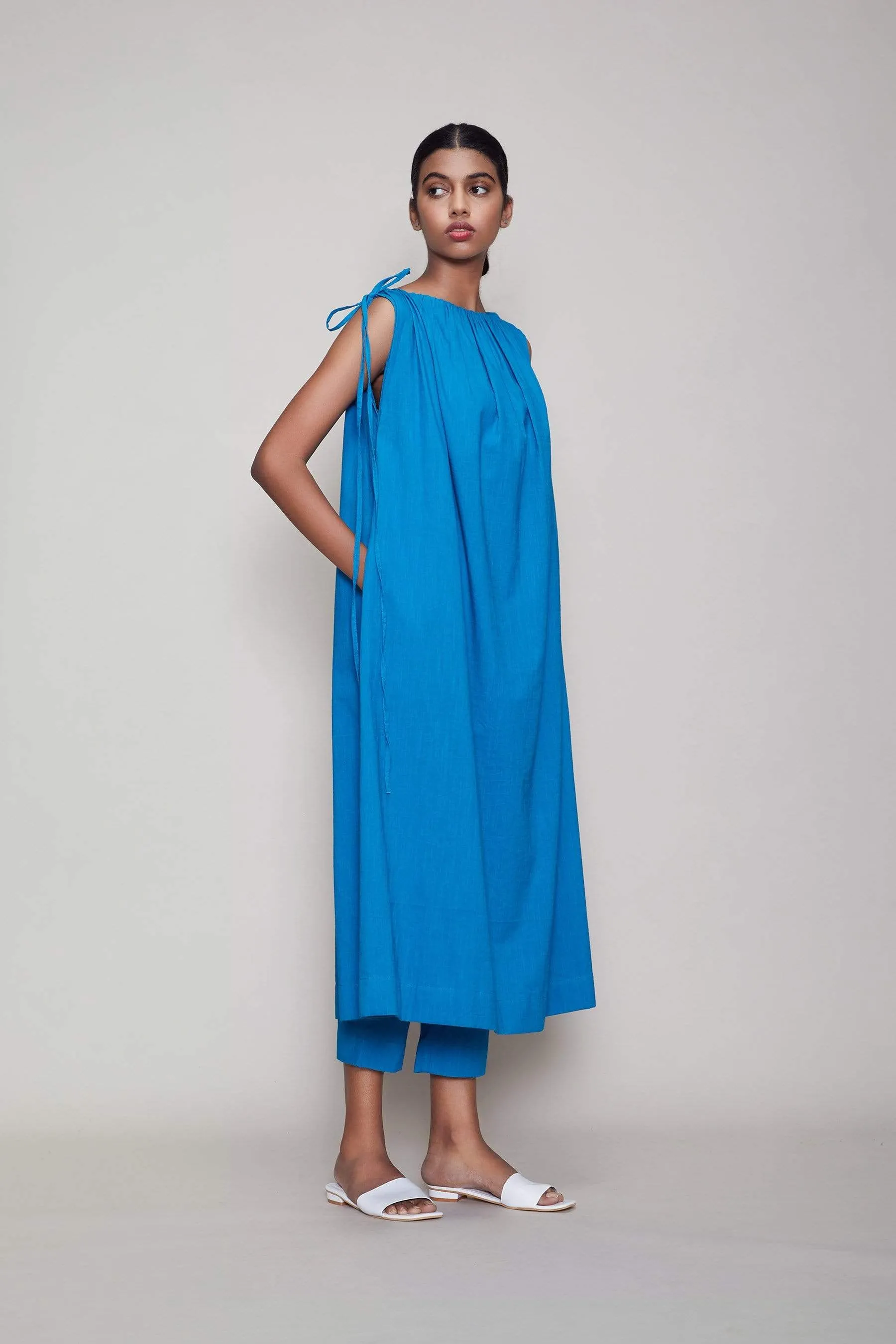 Mati Yupa Aakaar Dress - Blue